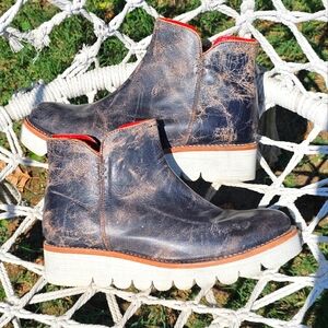 Bed Stu distressed leather ankle boots